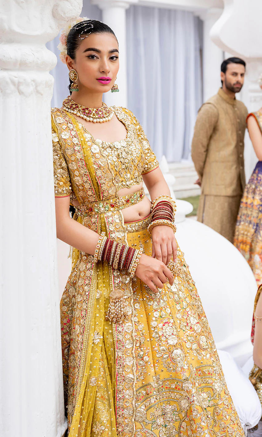 MEHNDI SPECIAL OUTFIT