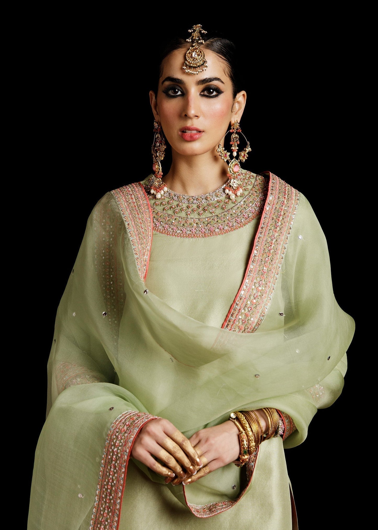 Hussain Rehar Doron ensemble crafted from luxurious fabric with intricate embellishments and refined detailing on a perfectly tailored silhouette, paired with a delicately worked dupatta, perfect for formal occasions and memorable celebrations.